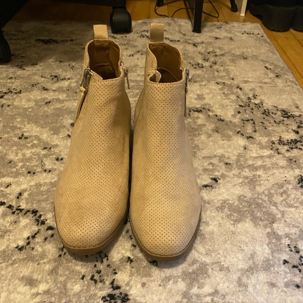 Tan heeled booties